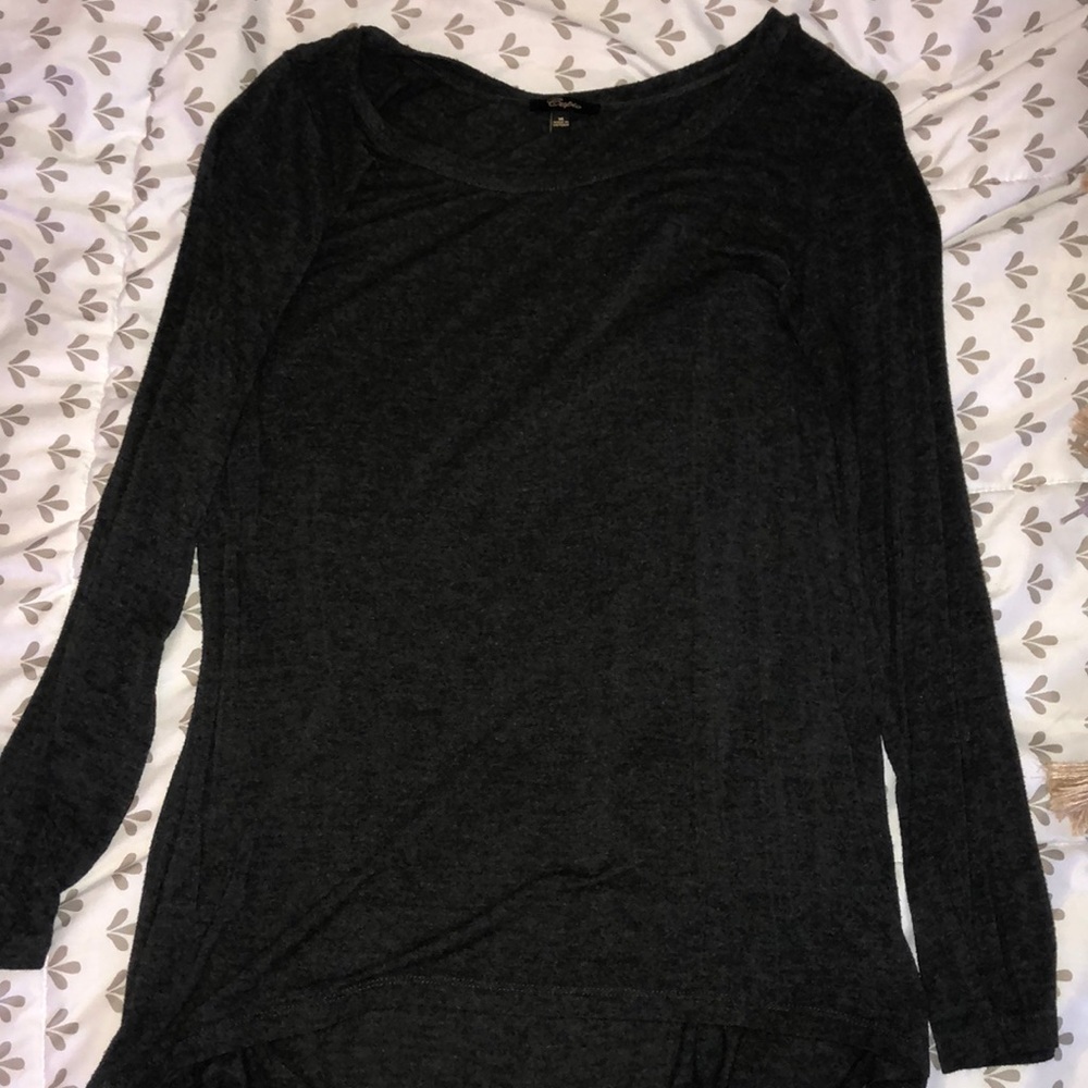 Super comfy gray long sleeve